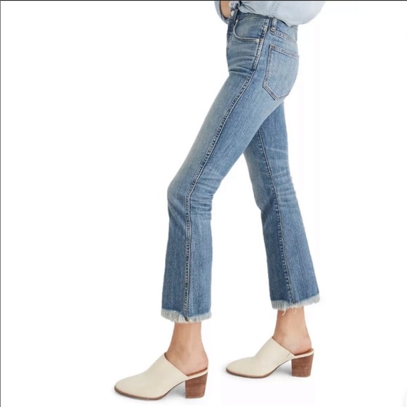 Madewell :: Cali Demi Boot Jeans Eco Edition - Picture 4 of 11